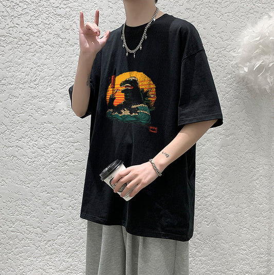 Godzilla Sushi Baskılı Siyah T-Shirt